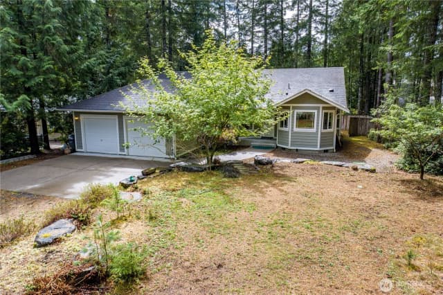 Property photo for 101 E Paisley Way, Shelton