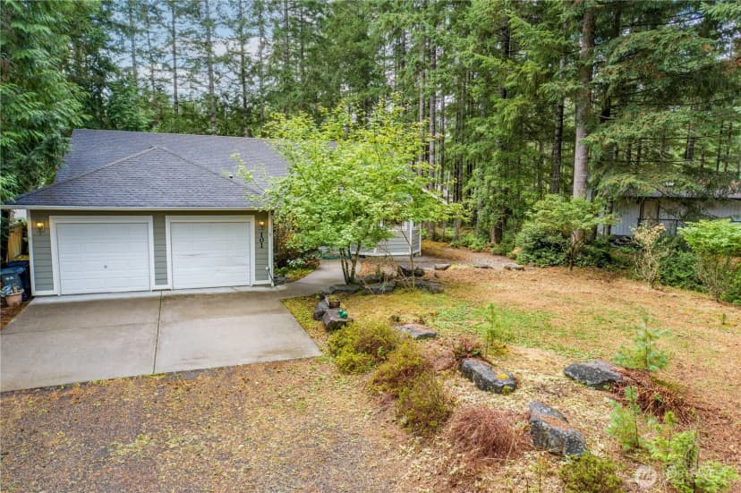 Property photo for 101 E Paisley Way, Shelton photo 2