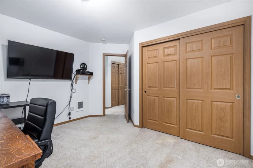 Property photo for 101 E Paisley Way, Shelton photo 21