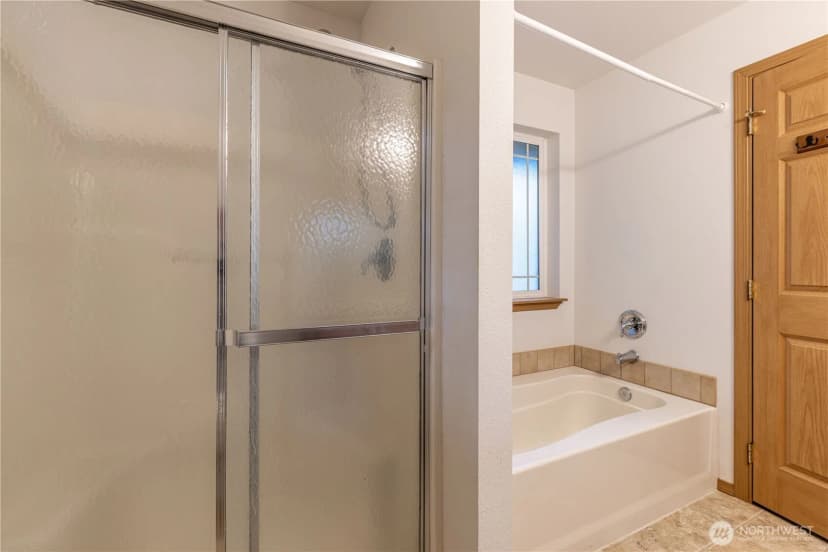 Property photo for 101 E Paisley Way, Shelton photo 18