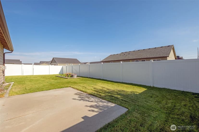 Property photo for 812 6th Avenue Ne, Ephrata photo 24