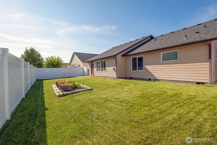 Property photo for 812 6th Avenue Ne, Ephrata photo 26