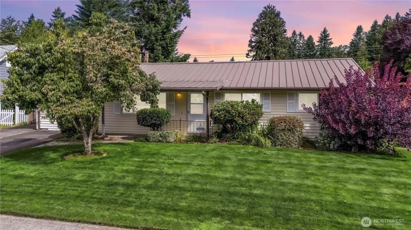 Property photo for 12684 Se 161st Street, Renton