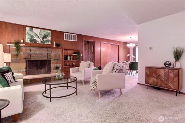 Property photo for 12684 Se 161st Street, Renton photo 3
