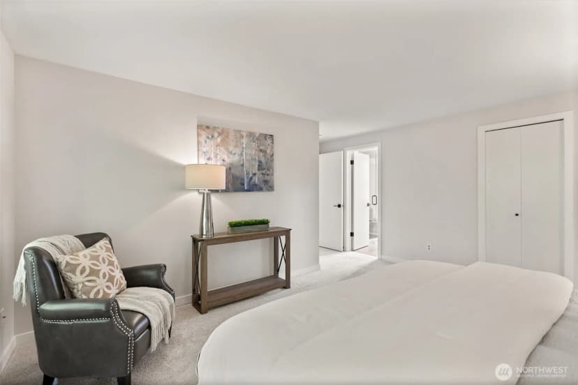 Property photo for 20418 Ne 41st Street, Sammamish photo 23