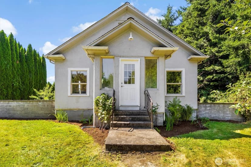 Property photo for 5947 Lawrence Road, Everson