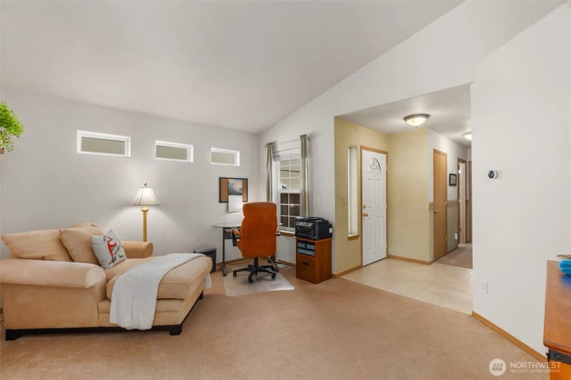 Property photo for 1629 Sundrop Lane Se, Tumwater photo 5