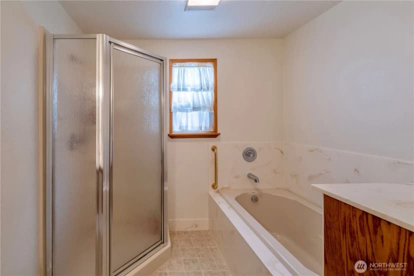 Property photo for 2140 W 6th Street, Port Angeles photo 30