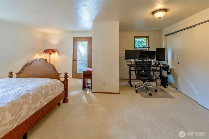 Property photo for 2140 W 6th Street, Port Angeles photo 28