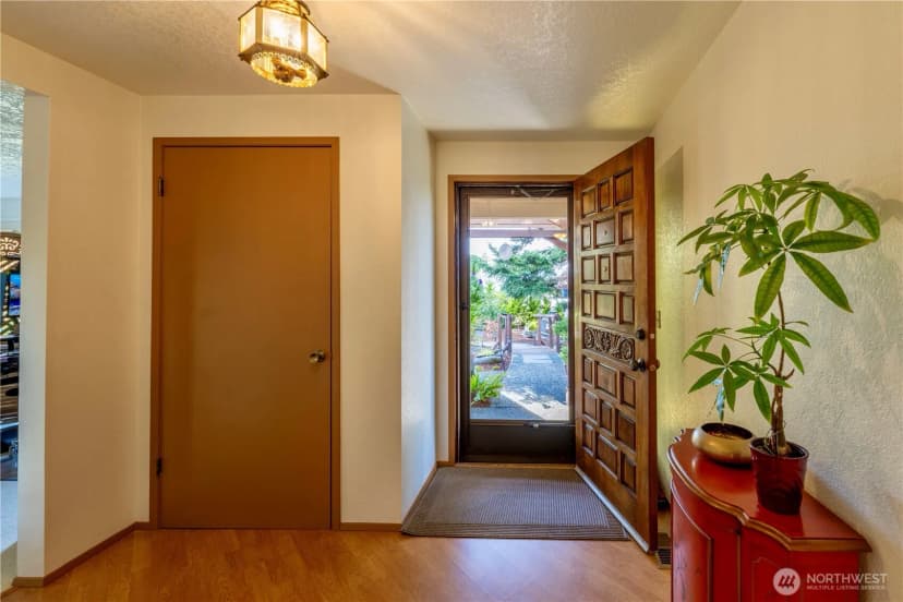 Property photo for 2140 W 6th Street, Port Angeles photo 11