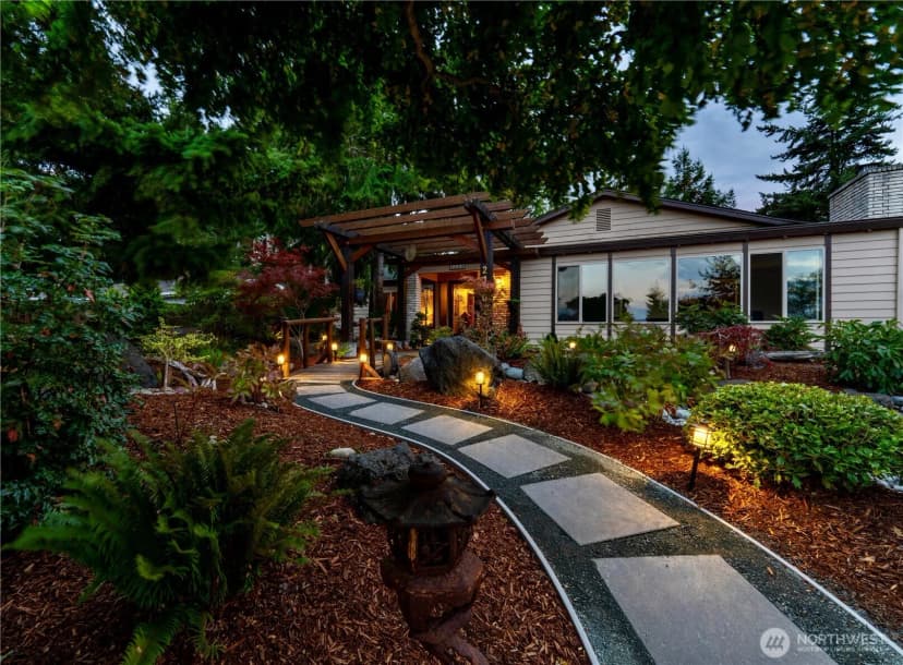 Property photo for 2140 W 6th Street, Port Angeles