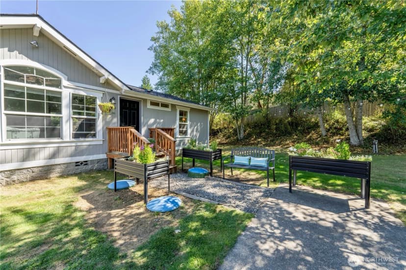 Property photo for 1694 W Courtney, Port Angeles photo 3