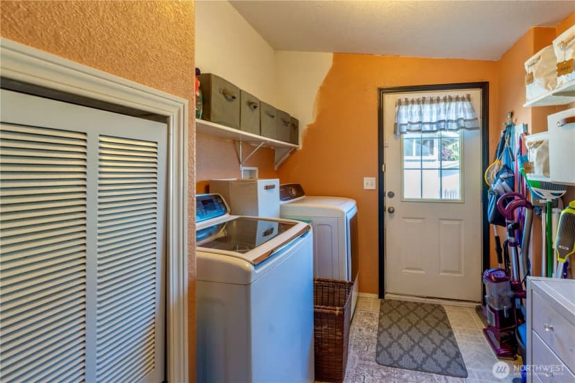 Property photo for 1694 W Courtney, Port Angeles photo 18