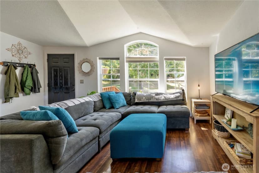 Property photo for 1694 W Courtney, Port Angeles photo 5