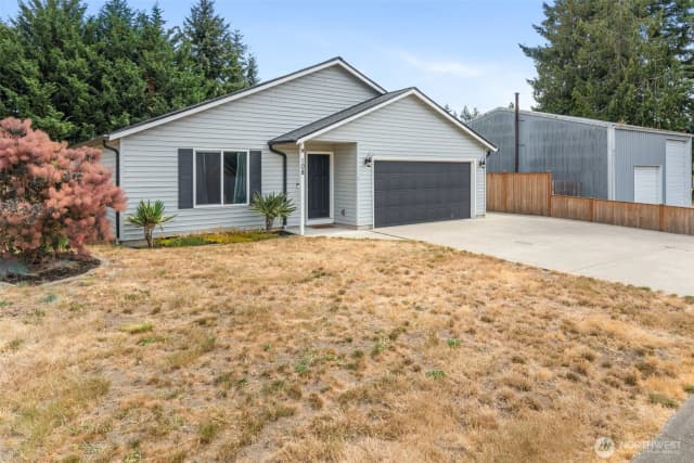 Property photo for 108 3rd Avenue Nw, Napavine photo 3
