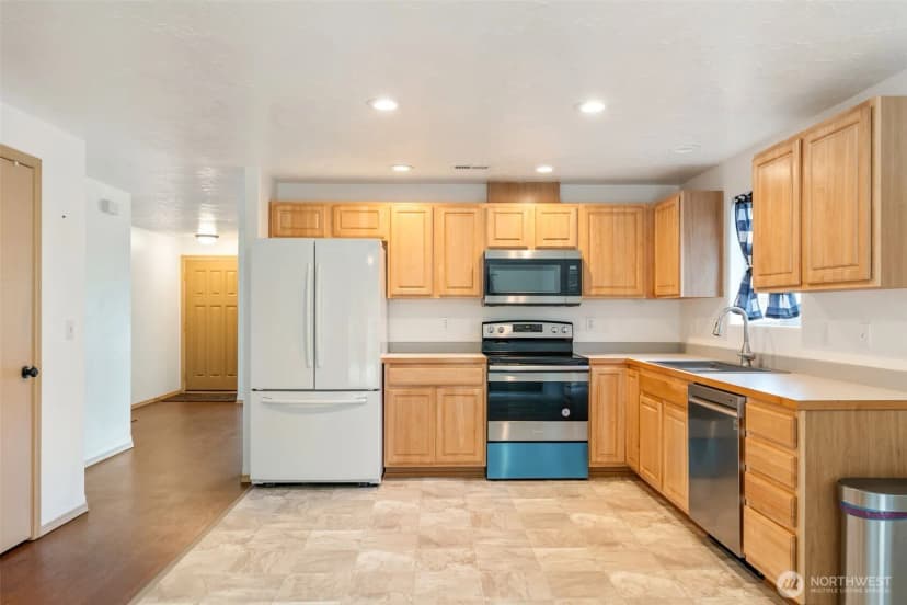Property photo for 108 3rd Avenue Nw, Napavine photo 14
