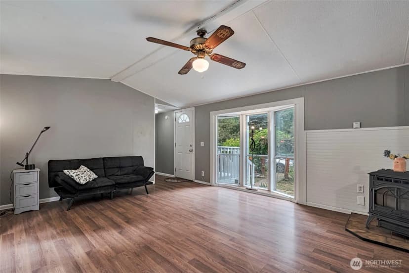 Property photo for 8314 272nd Avenue E, Buckley photo 6