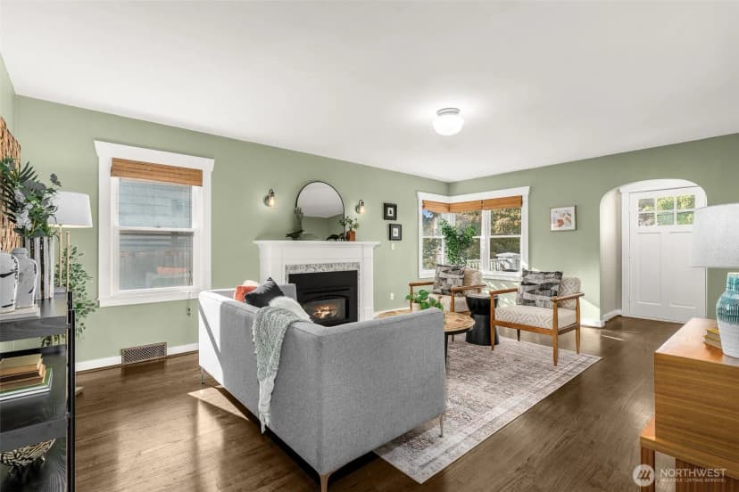 Property photo for 3759 Sw Grayson Street, Seattle photo 9