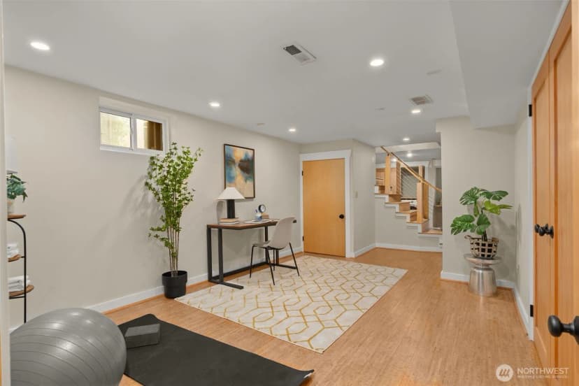 Property photo for 3759 Sw Grayson Street, Seattle photo 31
