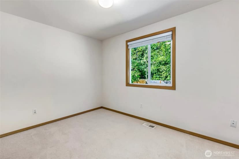 Property photo for 6226 77th Drive Ne, Marysville photo 16