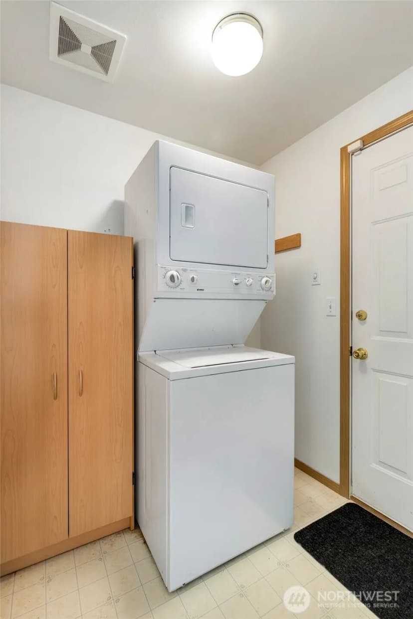Property photo for 6226 77th Drive Ne, Marysville photo 12