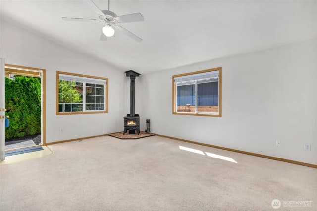 Property photo for 6226 77th Drive Ne, Marysville photo 5