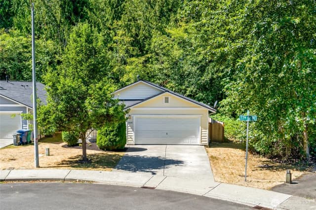 Property photo for 6226 77th Drive Ne, Marysville photo 3