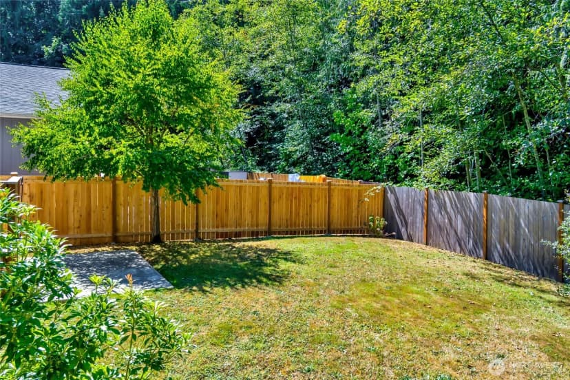 Property photo for 6226 77th Drive Ne, Marysville photo 18