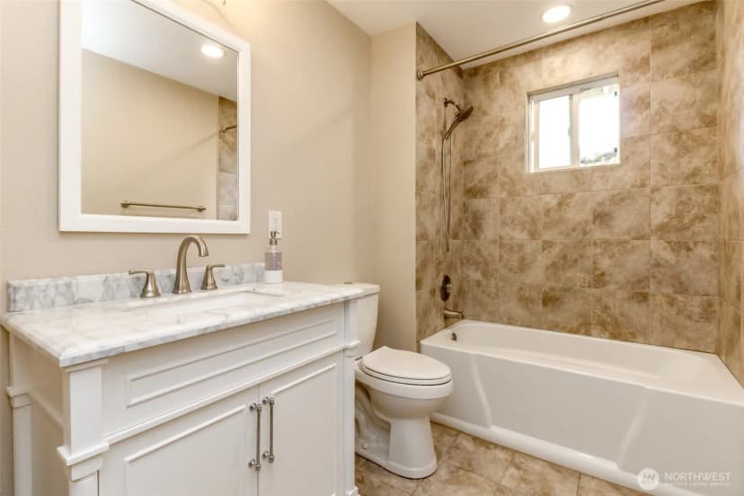 Property photo for 722 2nd Avenue Ne, Pacific photo 16