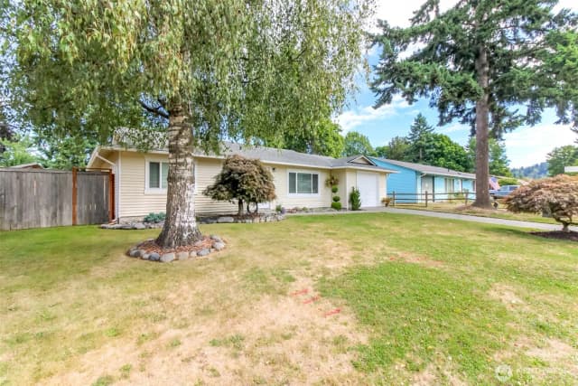 Property photo for 722 2nd Avenue Ne, Pacific photo 3