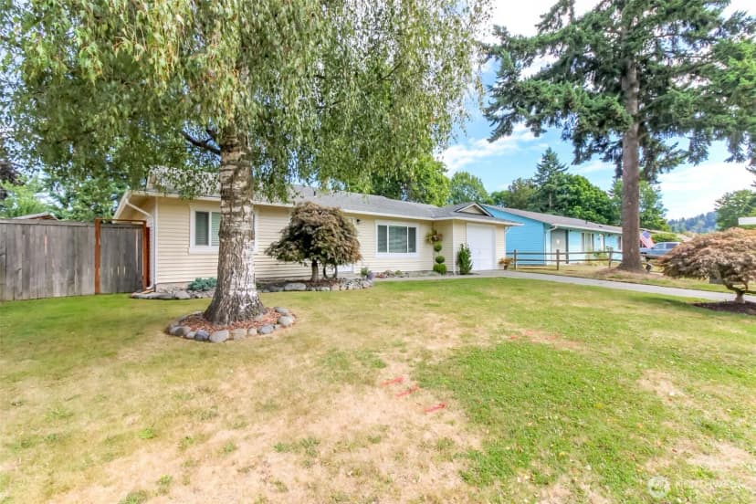 Property photo for 722 2nd Avenue Ne, Pacific photo 3