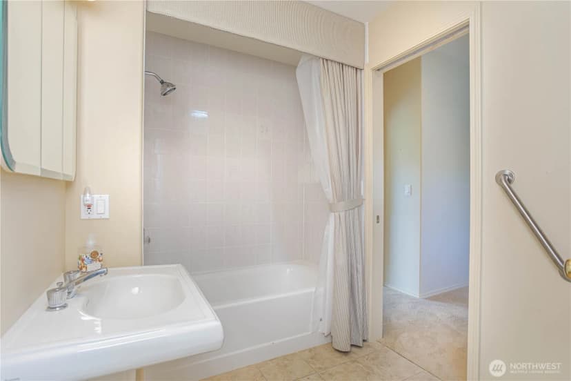 Property photo for 156 Heather Lane, Wenatchee photo 26