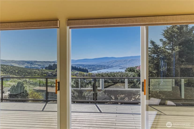 Property photo for 156 Heather Lane, Wenatchee photo 8