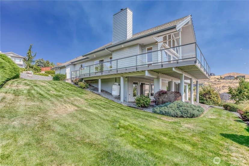 Property photo for 156 Heather Lane, Wenatchee photo 35