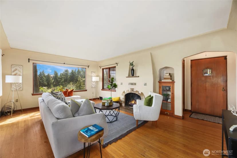 Property photo for 2309 Arch Avenue Sw, Seattle photo 6