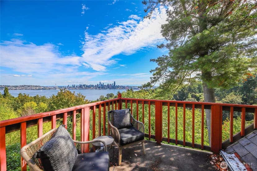 Property photo for 2309 Arch Avenue Sw, Seattle photo 24