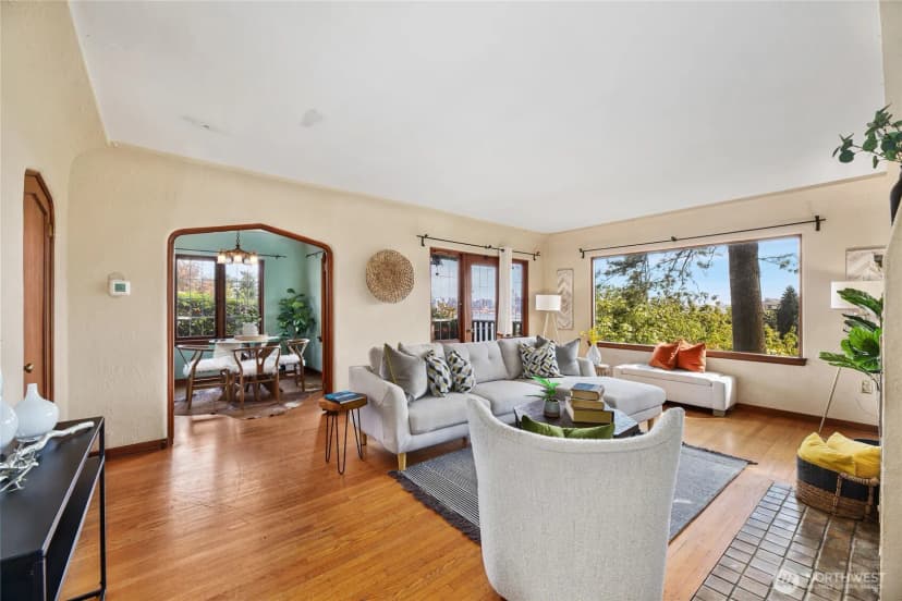 Property photo for 2309 Arch Avenue Sw, Seattle photo 5
