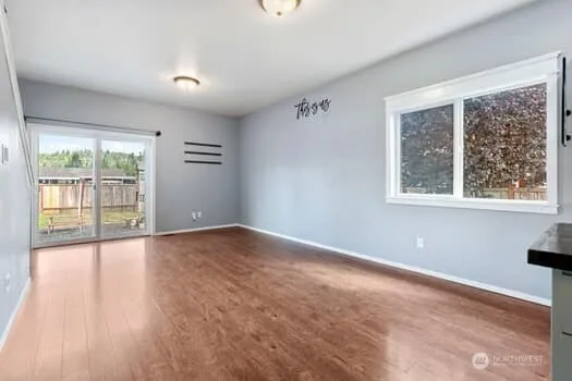 Property photo for 1427 Park Ave E, Tenino photo 8