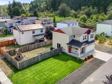 Property photo for 1427 Park Ave E, Tenino photo 2