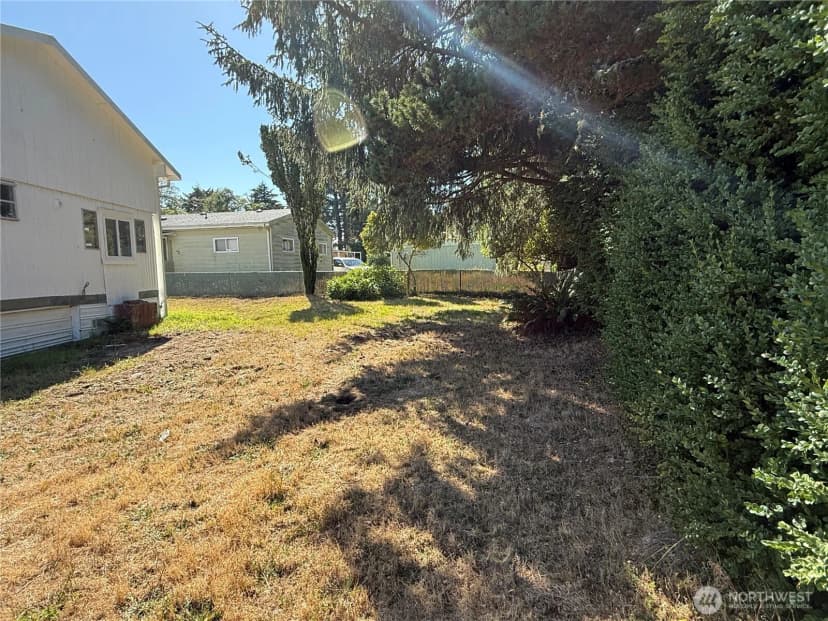 Property photo for 1413 322nd Place, Ocean Park photo 21