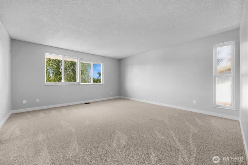 Property photo for 6729 73rd Street Ne, Marysville photo 9