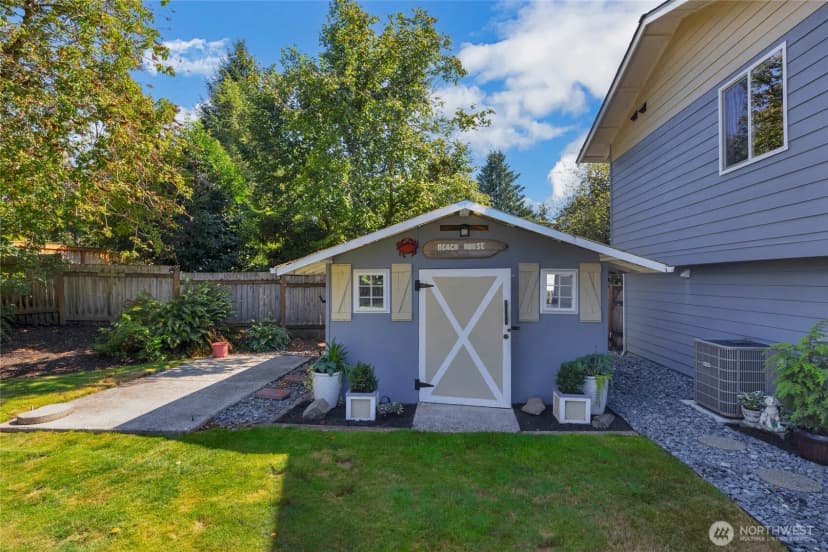 Property photo for 6729 73rd Street Ne, Marysville photo 32