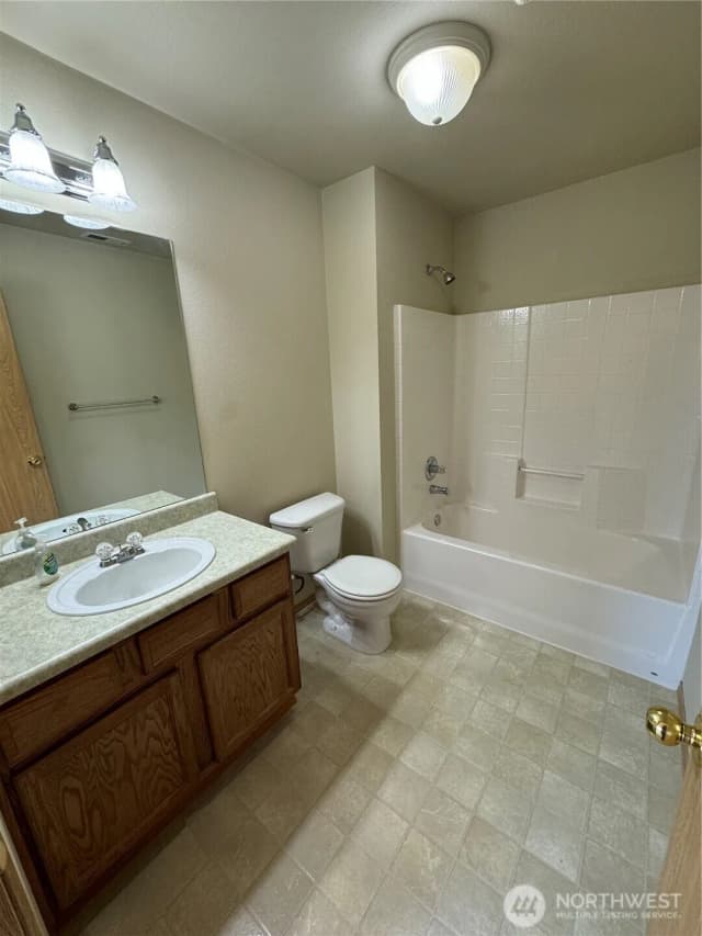 Property photo for 1788 Cadborough Lane, Dupont photo 4