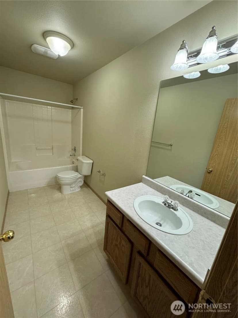 Property photo for 1788 Cadborough Lane, Dupont photo 13