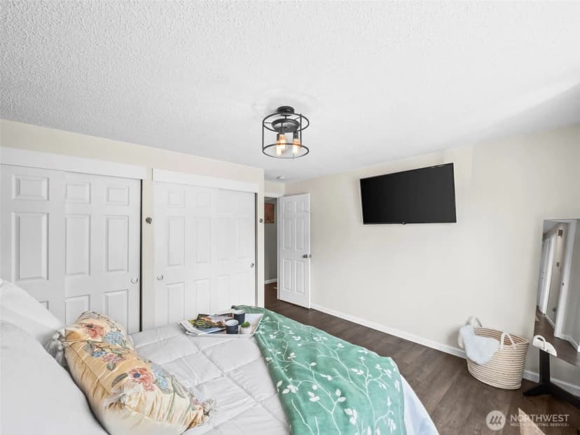 Property photo for 2544 S 365th Place, Federal Way photo 9
