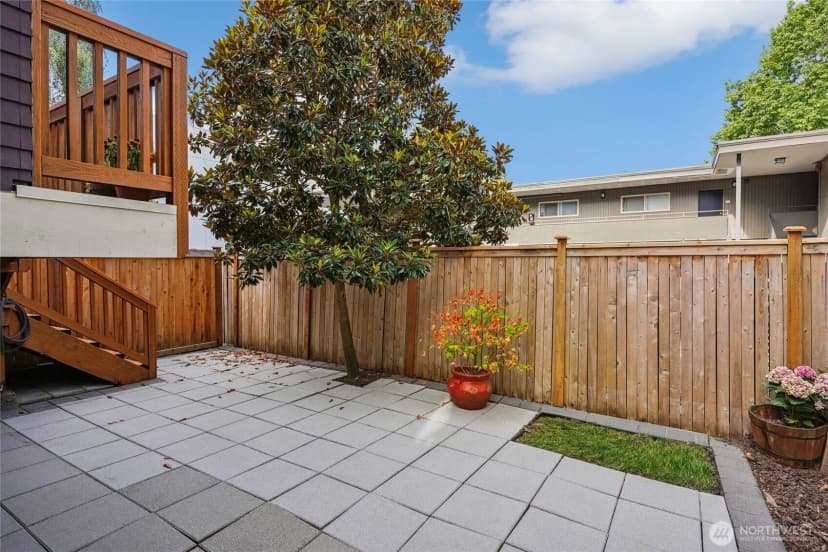 Property photo for 527 11th Avenue E #b, Seattle photo 29