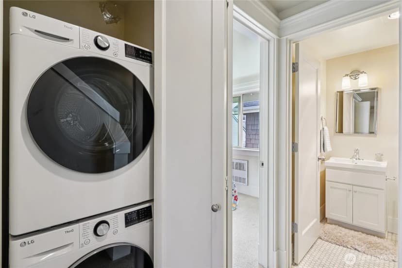 Property photo for 527 11th Avenue E #b, Seattle photo 19