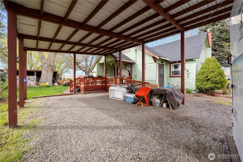 Property photo for 57904 Ne Roza Road, Benton City photo 20