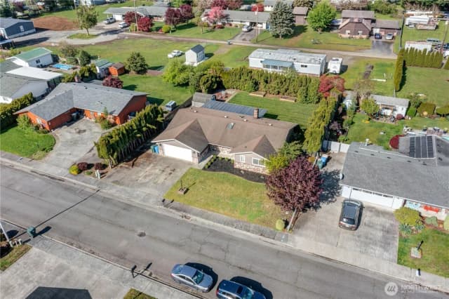 Property photo for 701 Bengal Court, Centralia photo 2