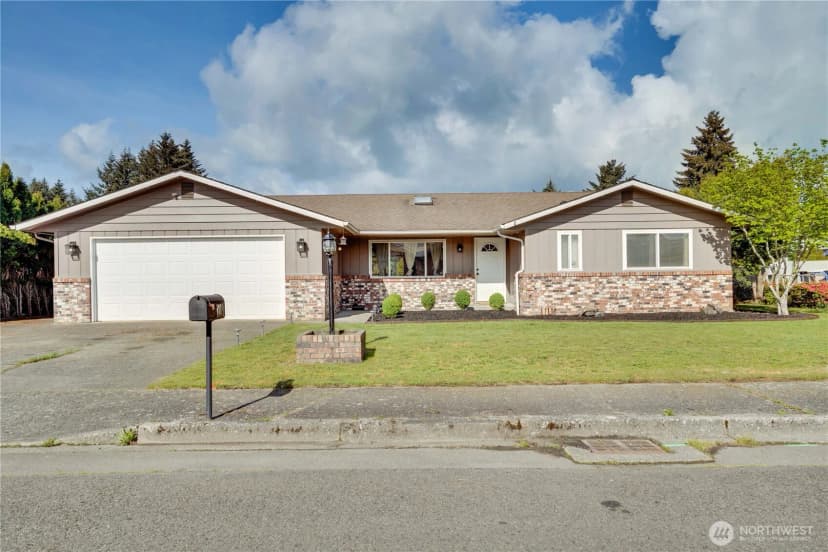 Property photo for 701 Bengal Court, Centralia photo 27